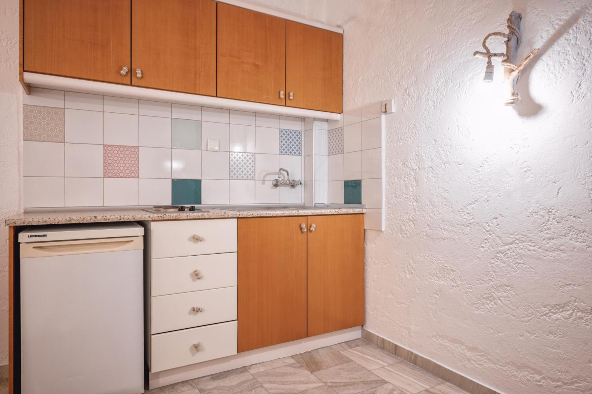 ניי פורי Brunis Apartments מראה חיצוני תמונה